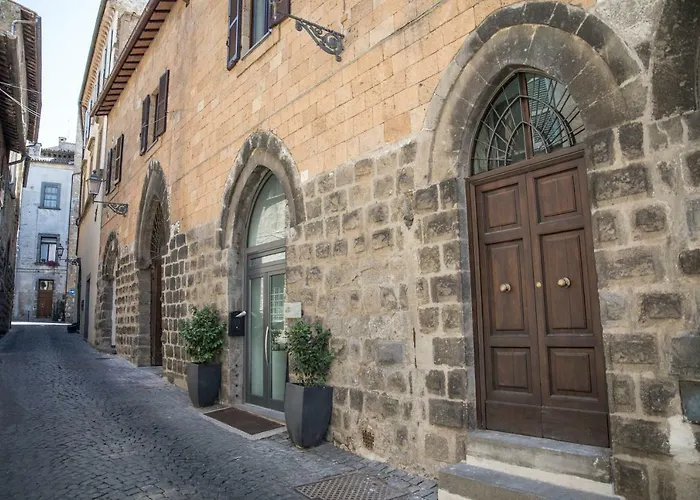 La Luna Sopra Orvieto